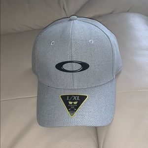 Oakley Men’s Hat